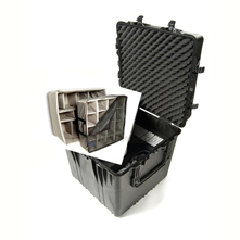 Pelican 0370 Case With Padded Divider 0374