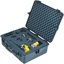 Pelican 1604 King Watertight Hard Case with Padded Dividers